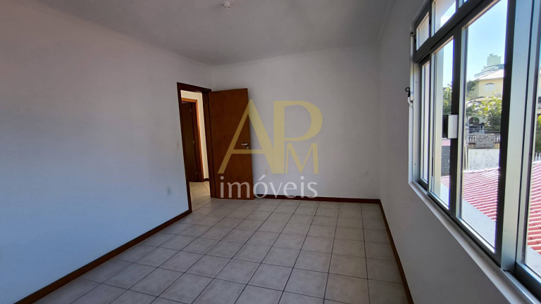 Imagem Casa com 3 Quartos à Venda, 285 m² em Canto - Florianópolis Imagem Casa com 3 Quartos à Venda, 285 m² em Canto - Florianópolis