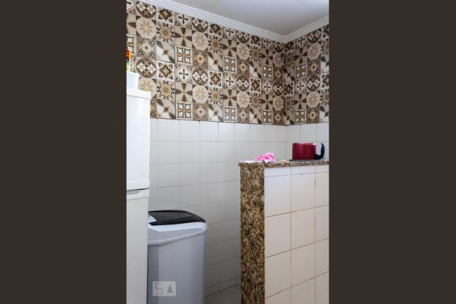 Imagem Imóvel com 2 Quartos para Alugar, 25 m² em Campo Grande - Rio De Janeiro Imagem Imóvel com 2 Quartos para Alugar, 25 m² em Campo Grande - Rio De Janeiro