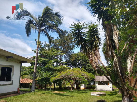 Imagem Imóvel com 3 Quartos à Venda, 2.567 m² em Vale Dos Lagos - Tatuí