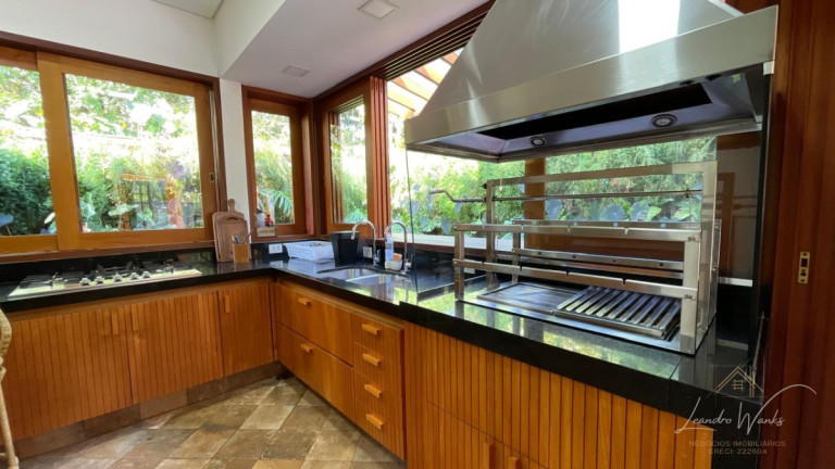 Imagem Casa com 5 Quartos à Venda, 280 m² em Itamambuca - Ubatuba Imagem Casa com 5 Quartos à Venda, 280 m² em Itamambuca - Ubatuba