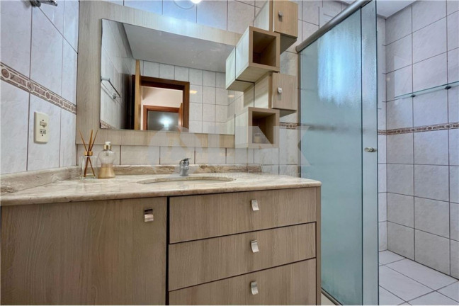 Imagem Apartamento com 3 Quartos à Venda, 73 m² em Boa Vista - Porto Alegre Imagem Apartamento com 3 Quartos à Venda, 73 m² em Boa Vista - Porto Alegre