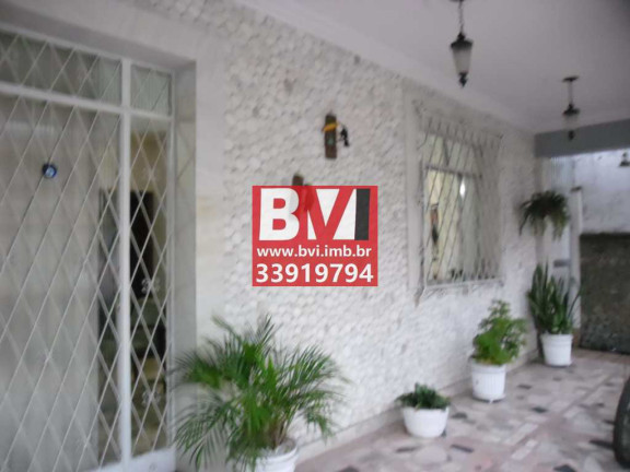 Imagem Casa com 4 Quartos à Venda, 270 m² em Vila Da Penha - Rio De Janeiro