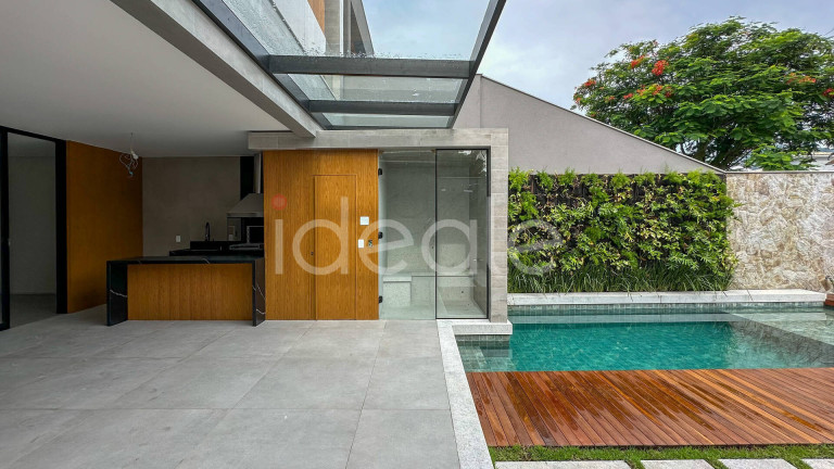 Imagem Casa de Condomínio com 5 Quartos à Venda,  em Barra Da Tijuca - Rio De Janeiro
