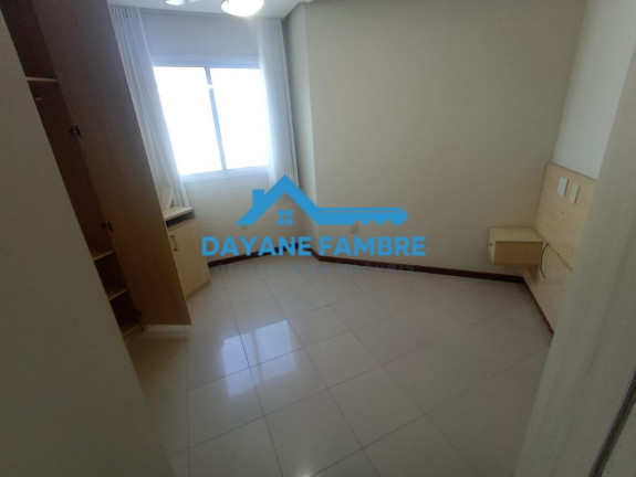 Imagem Apartamento com 3 Quartos à Venda, 120 m²