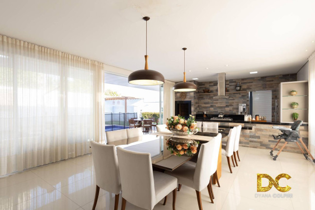 Imagem Casa de Condomínio com 4 Quartos à Venda, 462 m² em Condomínio Florais Cuiabá Residencial - Cuiabá Imagem Casa de Condomínio com 4 Quartos à Venda, 462 m² em Condomínio Florais Cuiabá Residencial - Cuiabá