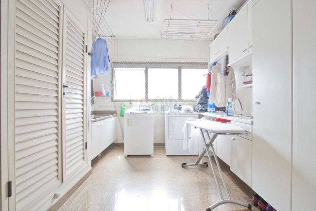 Imagem Apartamento com 4 Quartos à Venda ou Locação, 500 m²