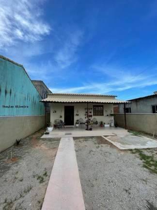 Casa com 2 Quartos à Venda,  em Nova Colifornia - Cabo Frio