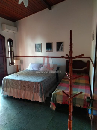 Imagem Imóvel com 6 Quartos à Venda, 280 m² em Praia Dos Anjos - Arraial Do Cabo Imagem Imóvel com 6 Quartos à Venda, 280 m² em Praia Dos Anjos - Arraial Do Cabo