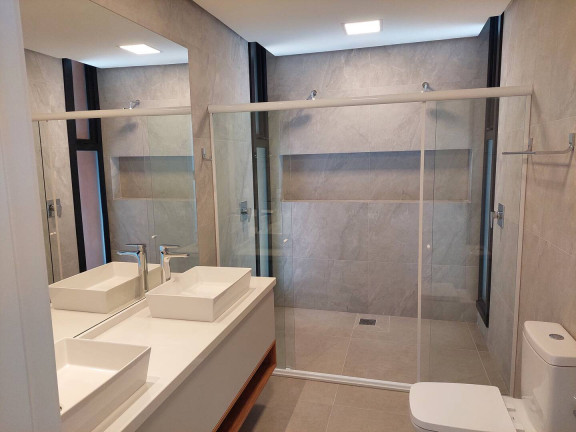 Imagem Casa com 5 Quartos à Venda, em Xangri-lá Imagem Casa com 5 Quartos à Venda, em Xangri-lá