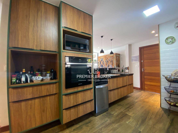 Imagem Casa com 4 Quartos à Venda, 206 m² em Parque Do Ingá - Teresópolis Imagem Casa com 4 Quartos à Venda, 206 m² em Parque Do Ingá - Teresópolis
