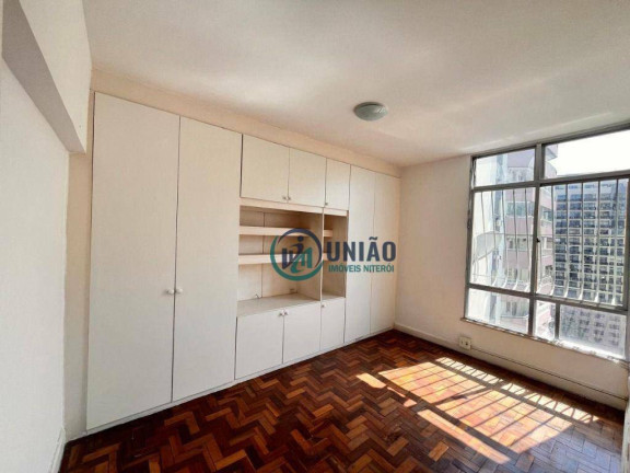 Apartamento com 3 Quartos à Venda, 130 m² em Icaraí - Niterói