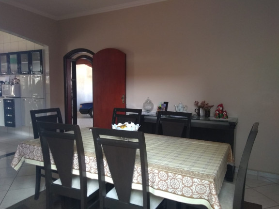 Imagem Casa com 3 Quartos à Venda, 140 m² em Vila Menino Jesus - Caçapava Imagem Casa com 3 Quartos à Venda, 140 m² em Vila Menino Jesus - Caçapava