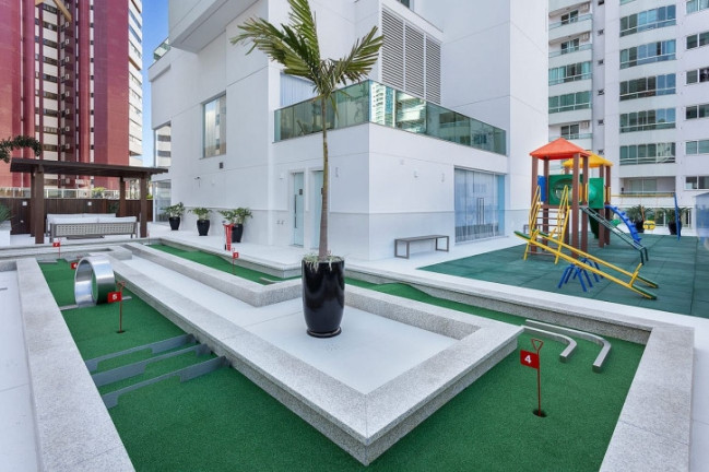 Imagem Apartamento com 4 Quartos à Venda, 131 m² em Centro - Balneário Camboriú Imagem Apartamento com 4 Quartos à Venda, 131 m² em Centro - Balneário Camboriú