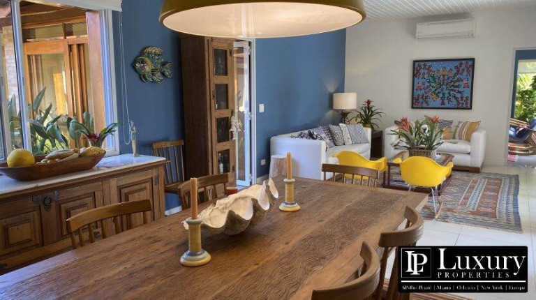 Imagem Casa de Condomínio com 4 Quartos para Temporada, em Guaecá - São Sebastião Imagem Casa de Condomínio com 4 Quartos para Temporada, em Guaecá - São Sebastião