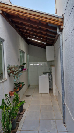 Imagem Casa com 2 Quartos à Venda, 125 m² Imagem Casa com 2 Quartos à Venda, 125 m²