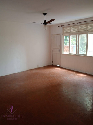 Imagem Casa com 7 Quartos à Venda, 300 m² em Rio De Janeiro Imagem Casa com 7 Quartos à Venda, 300 m² em Rio De Janeiro