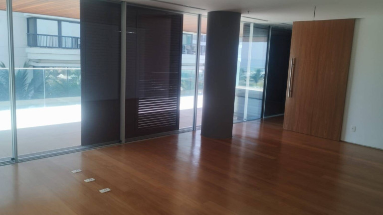 Imagem Casa com 1 Quarto à Venda,  em Barra Da Tijuca - Rio De Janeiro