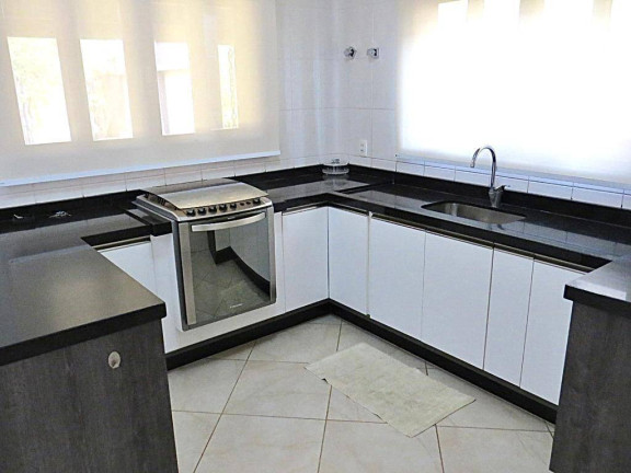 Imagem Casa com 3 Quartos à Venda, 800 m² em Usina - Atibaia Imagem Casa com 3 Quartos à Venda, 800 m² em Usina - Atibaia