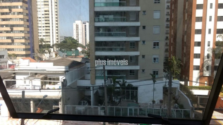 Imagem Imóvel com 1 Quarto à Venda, 30 m² em Moema - São Paulo Imagem Imóvel com 1 Quarto à Venda, 30 m² em Moema - São Paulo
