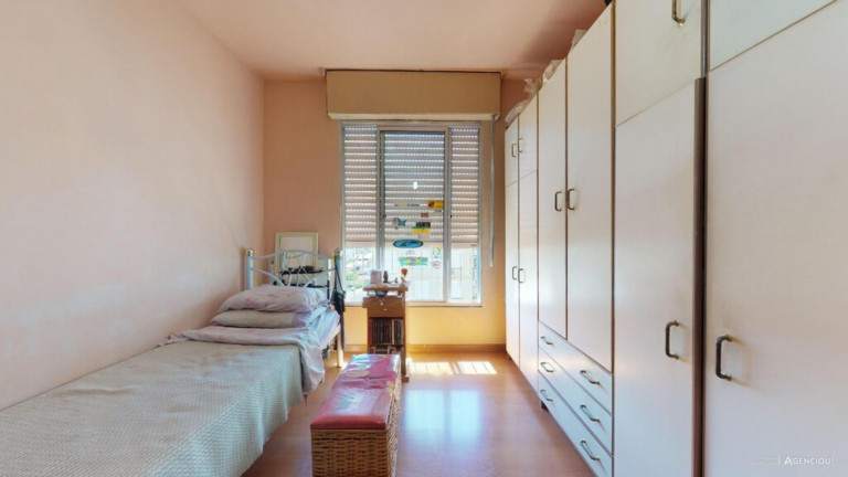 Imagem Imóvel com 2 Quartos à Venda, 64 m² em Tristeza - Porto Alegre Imagem Imóvel com 2 Quartos à Venda, 64 m² em Tristeza - Porto Alegre