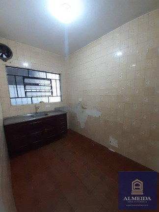 Imagem Casa com 4 Quartos à Venda, em Campo Limpo - São Paulo Imagem Casa com 4 Quartos à Venda, em Campo Limpo - São Paulo