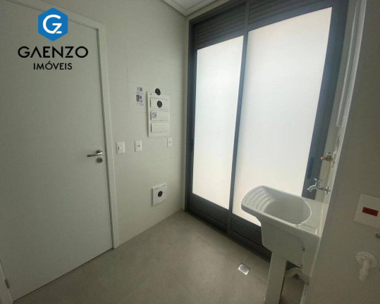 Imagem Casa de Condomínio com 2 Quartos à Venda, 200 m² em Tamboré - Santana De Parnaíba Imagem Casa de Condomínio com 2 Quartos à Venda, 200 m² em Tamboré - Santana De Parnaíba