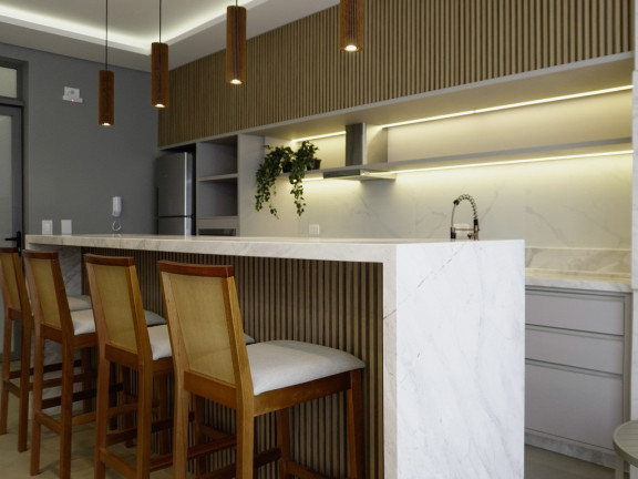 Imagem Apartamento com 3 Quartos à Venda, 121 m² em Mercês - Curitiba