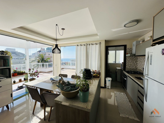 Imagem Apartamento com 2 Quartos à Venda, 141 m²