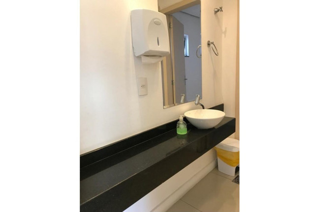 Imagem Apartamento com 2 Quartos à Venda, 81 m² em Centro Histórico - Porto Alegre Imagem Apartamento com 2 Quartos à Venda, 81 m² em Centro Histórico - Porto Alegre