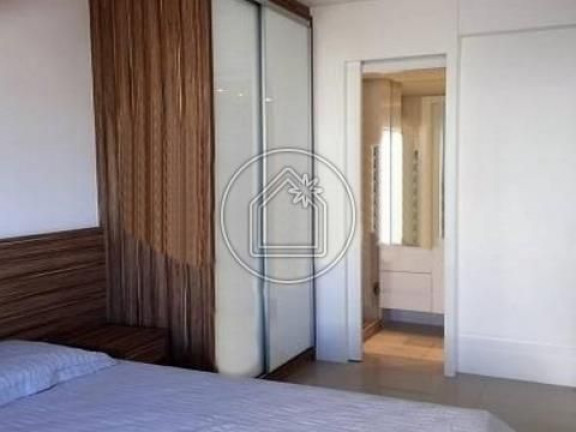 Imagem Apartamento com 3 Quartos à Venda, 138 m² em Gávea - Rio De Janeiro Imagem Apartamento com 3 Quartos à Venda, 138 m² em Gávea - Rio De Janeiro