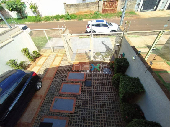 Imagem Sobrado com 3 Quartos à Venda, 143 m² em Parque Residencial Rita Vieira - Campo Grande