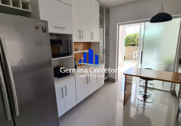 Imagem Casa com 4 Quartos à Venda, 257 m² em Alphaville - Santana De Parnaíba Imagem Casa com 4 Quartos à Venda, 257 m² em Alphaville - Santana De Parnaíba