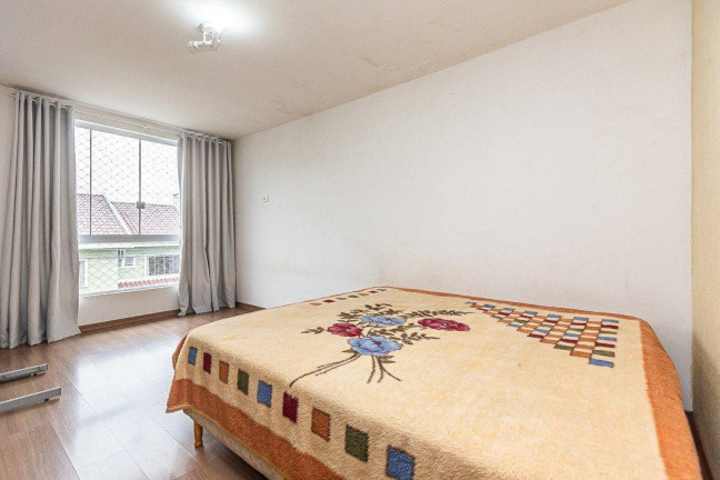 Imagem Casa de Condomínio com 3 Quartos à Venda, 250 m² em Santa Cândida - Curitiba Imagem Casa de Condomínio com 3 Quartos à Venda, 250 m² em Santa Cândida - Curitiba