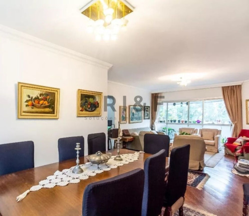 Apartamento com 4 Quartos à Venda, 188 m² em Moema - São Paulo