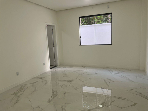 Imagem Casa com 4 Quartos à Venda, 260 m² em Ponta Negra - Manaus Imagem Casa com 4 Quartos à Venda, 260 m² em Ponta Negra - Manaus