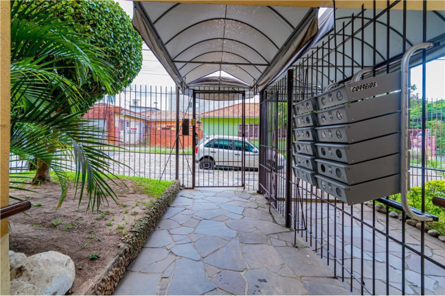 Imagem Imóvel com 2 Quartos à Venda, em Vila Ipiranga - Porto Alegre Imagem Imóvel com 2 Quartos à Venda, em Vila Ipiranga - Porto Alegre