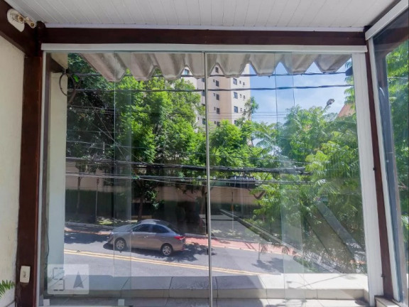 Imagem Casa com 6 Quartos à Venda, 260 m² em Saúde - São Paulo Imagem Casa com 6 Quartos à Venda, 260 m² em Saúde - São Paulo