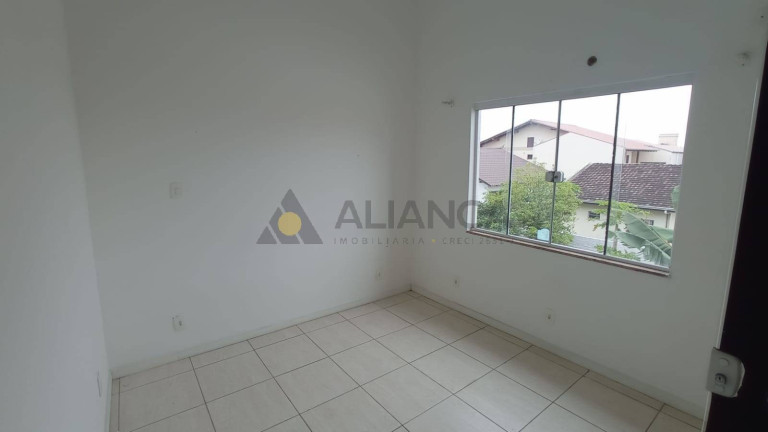 Imagem Sobrado com 3 Quartos à Venda,  em Centro - Navegantes