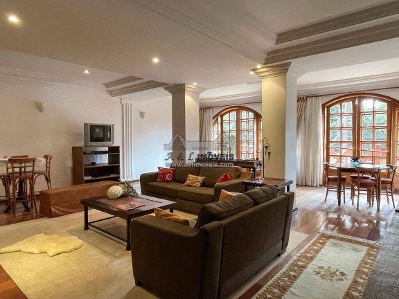 Imagem Apartamento com 5 Quartos à Venda, 331 m² em Capivari - Campos Do Jordão Imagem Apartamento com 5 Quartos à Venda, 331 m² em Capivari - Campos Do Jordão
