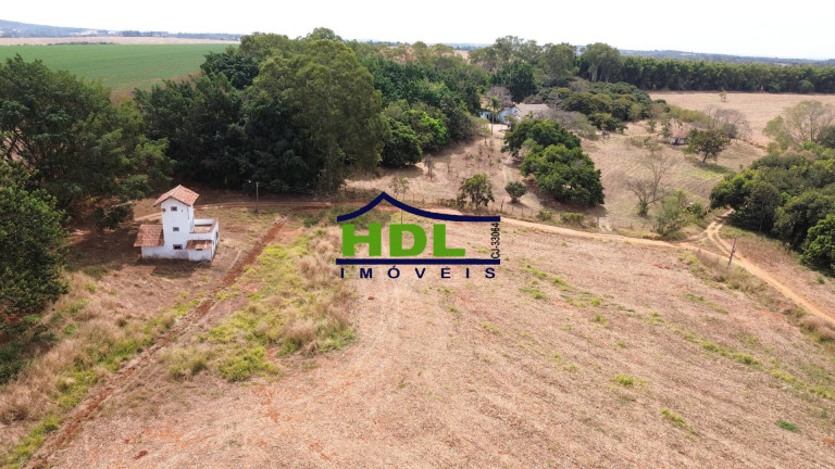 Imagem Fazenda à Venda, 15 m² em Hidrolândia