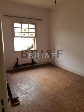 Imagem Sobrado com 3 Quartos à Venda, 200 m² em Itaim Bibi - São Paulo Imagem Sobrado com 3 Quartos à Venda, 200 m² em Itaim Bibi - São Paulo