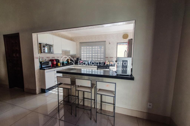 Imagem Casa com 3 Quartos à Venda, 350 m² em Jardim Vista Alegre - Paulínia Imagem Casa com 3 Quartos à Venda, 350 m² em Jardim Vista Alegre - Paulínia