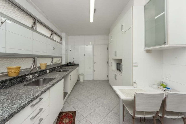Imagem Apartamento com 3 Quartos à Venda, 210 m² em Itaim Bibi - São Paulo Imagem Apartamento com 3 Quartos à Venda, 210 m² em Itaim Bibi - São Paulo