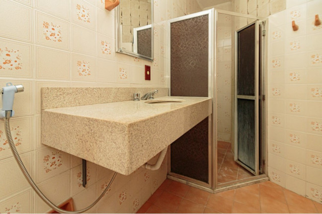 Imagem Cobertura com 1 Quarto à Venda, 98 m² em Centro Histórico - Porto Alegre Imagem Cobertura com 1 Quarto à Venda, 98 m² em Centro Histórico - Porto Alegre