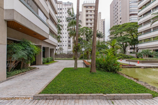 Imagem Apartamento com 4 Quartos à Venda, 146 m² em Moema - São Paulo Imagem Apartamento com 4 Quartos à Venda, 146 m² em Moema - São Paulo