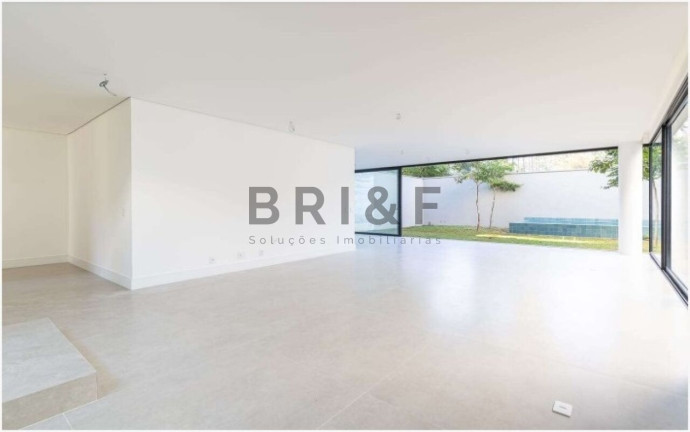 Imagem Casa com 5 Quartos à Venda, 867 m² em Brooklin - São Paulo Imagem Casa com 5 Quartos à Venda, 867 m² em Brooklin - São Paulo