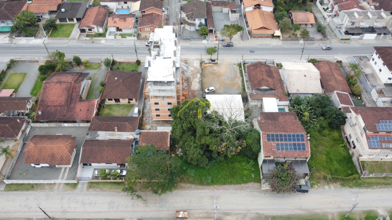 Imagem Terreno à Venda, 1.111 m² em Iririú - Joinville Imagem Terreno à Venda, 1.111 m² em Iririú - Joinville