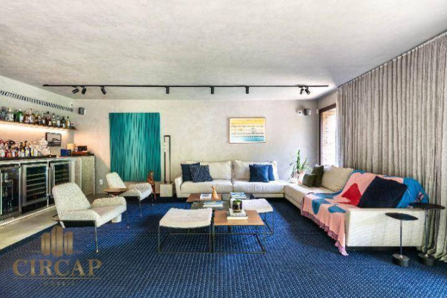 Imagem Casa com 3 Quartos à Venda, 628 m² em Alto De Pinheiros - São Paulo