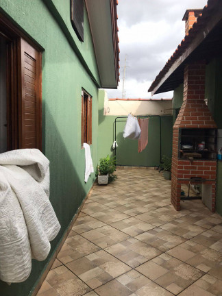 Imagem Casa com 4 Quartos à Venda, 200 m² em Parque Ouro Fino - Sorocaba Imagem Casa com 4 Quartos à Venda, 200 m² em Parque Ouro Fino - Sorocaba