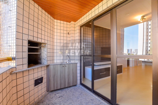 Imagem Apartamento com 3 Quartos à Venda, 92 m² em Bacacheri - Curitiba